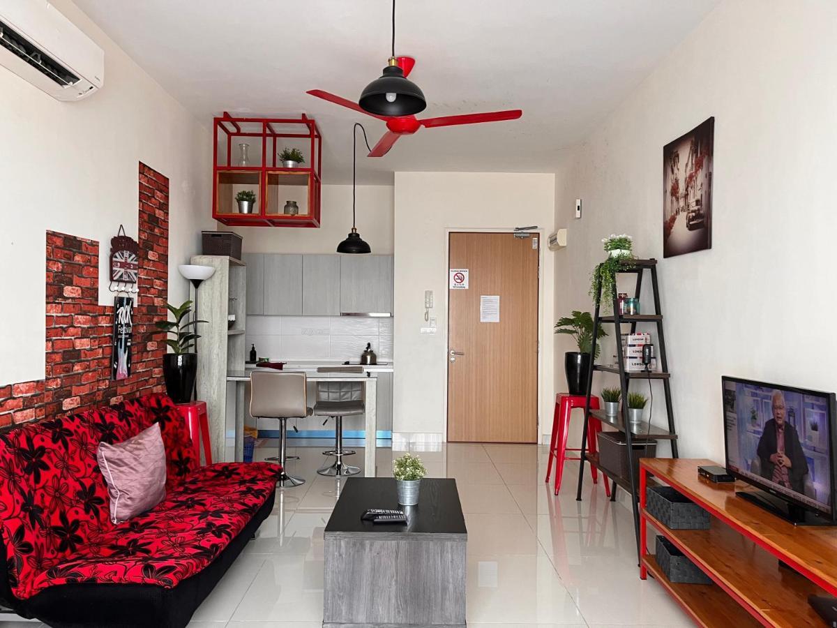Casa Rv Homestay Mkh Boulevard كاجانغ المظهر الخارجي الصورة