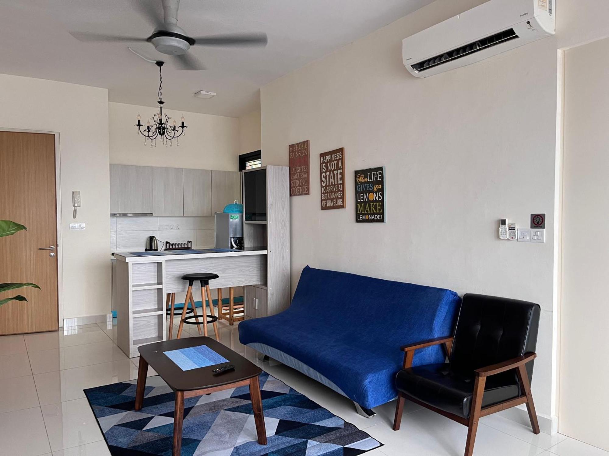 Casa Rv Homestay Mkh Boulevard كاجانغ المظهر الخارجي الصورة