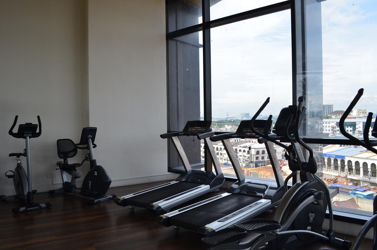 Casa Rv Homestay Mkh Boulevard كاجانغ المظهر الخارجي الصورة